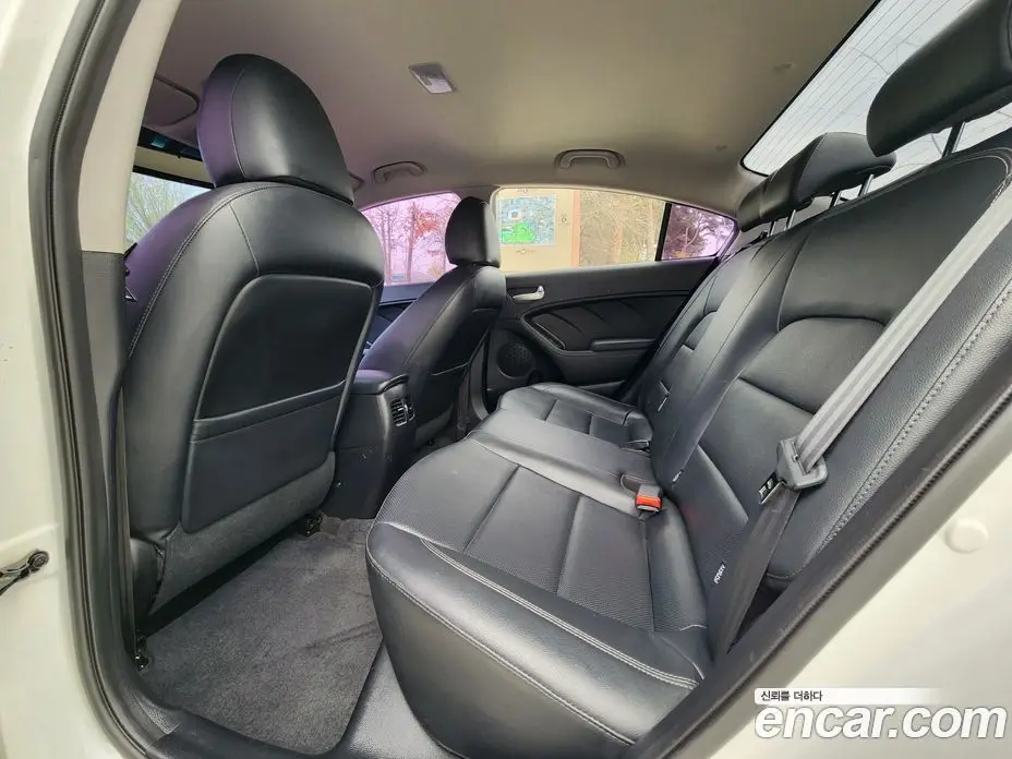 Kia K3 2014 1.6 автомат (гидро), фото 11 Kia K3 2014 1.6 автомат (гидро), фото 11