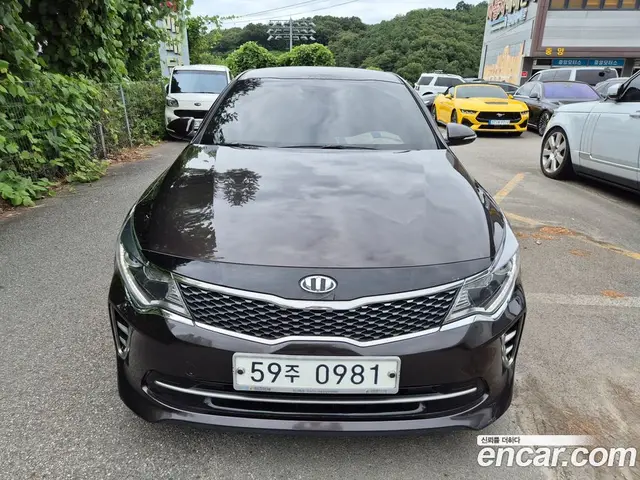 Kia K5 (Optima), 2016, 209 300 км