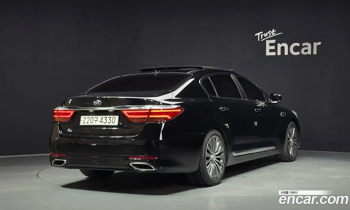 Kia K9 2016 3.3 автомат (гидро), фото 2 Kia K9 2016 3.3 автомат (гидро), фото 2