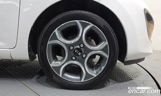 Kia Morning 2014 1.0 автомат (гидро), миниатюра 7 Kia Morning 2014 1.0 автомат (гидро), миниатюра 7