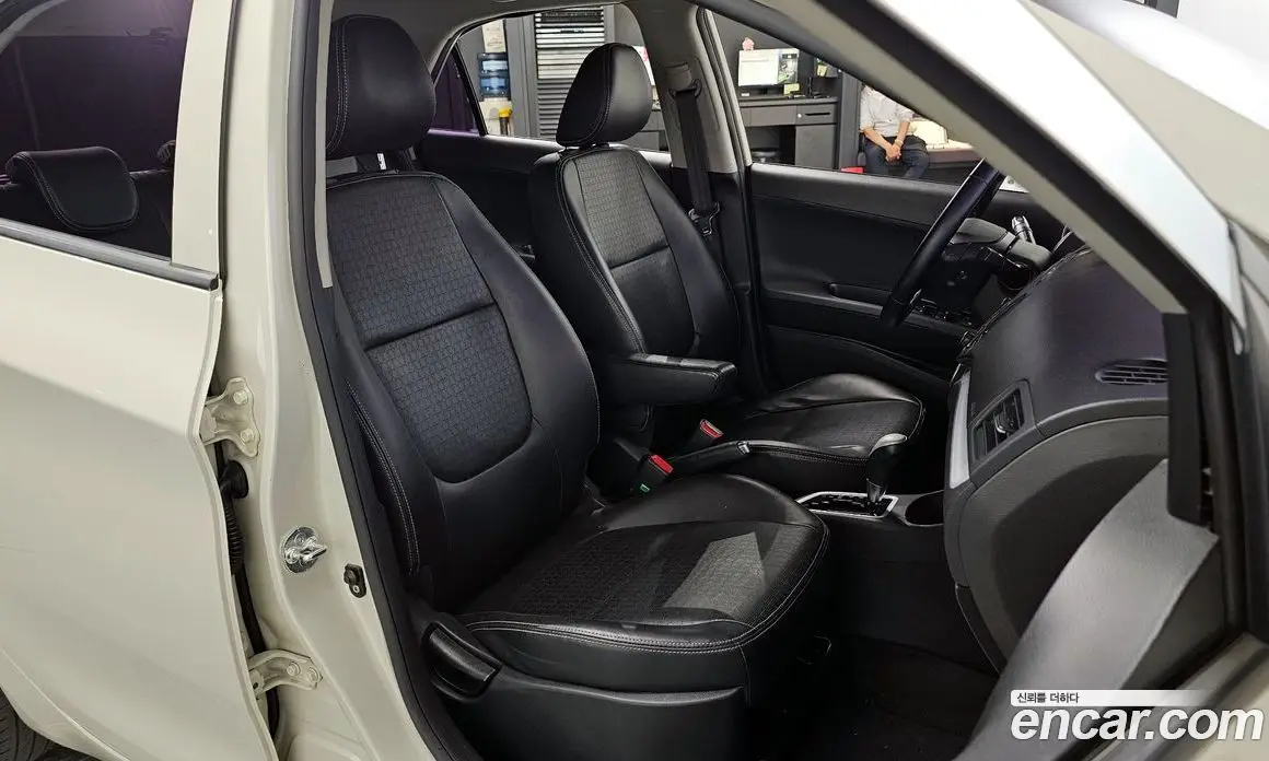 Kia Morning 2015 1.0 автомат (гидро), фото 16 Kia Morning 2015 1.0 автомат (гидро), фото 16