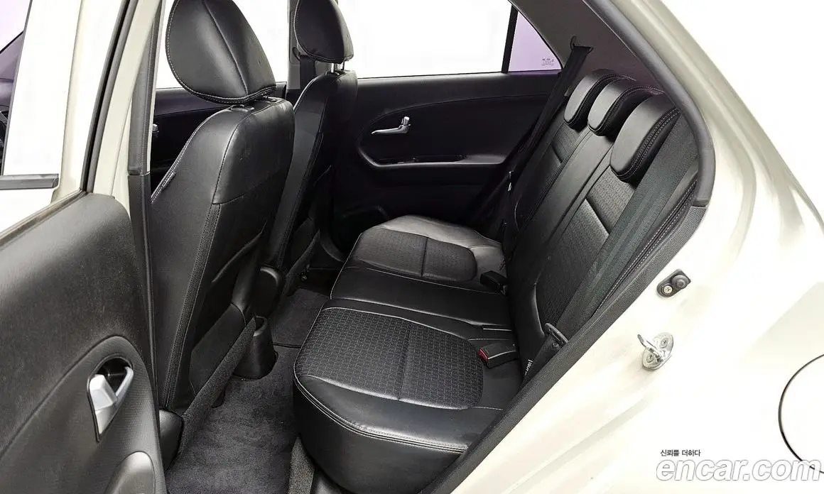 Kia Morning 2015 1.0 автомат (гидро), фото 17 Kia Morning 2015 1.0 автомат (гидро), фото 17