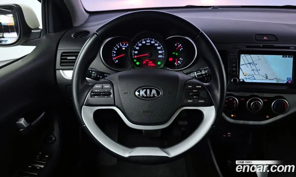 Kia Morning 2015 1.0 автомат (гидро), фото 18 Kia Morning 2015 1.0 автомат (гидро), фото 18