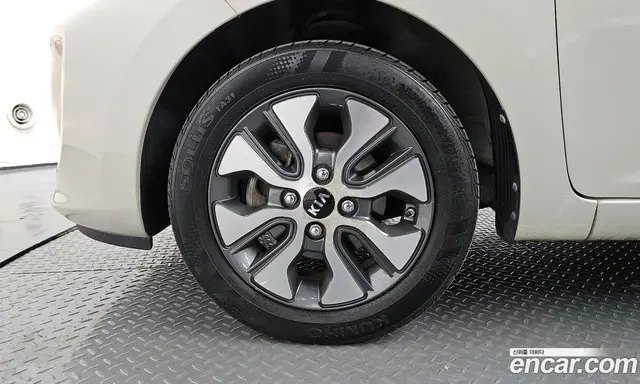 Kia Morning 2015 1.0 автомат (гидро), миниатюра 4 Kia Morning 2015 1.0 автомат (гидро), миниатюра 4