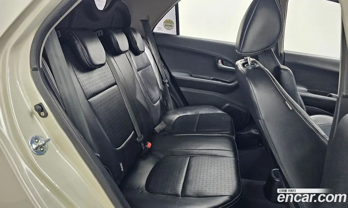 Kia Morning 2015 1.0 автомат (гидро), фото 18