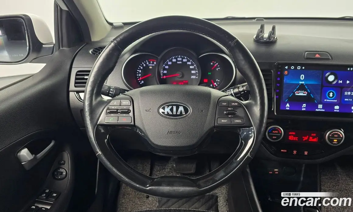 Kia Morning 2015 1.0 автомат (гидро), фото 19 Kia Morning 2015 1.0 автомат (гидро), фото 19
