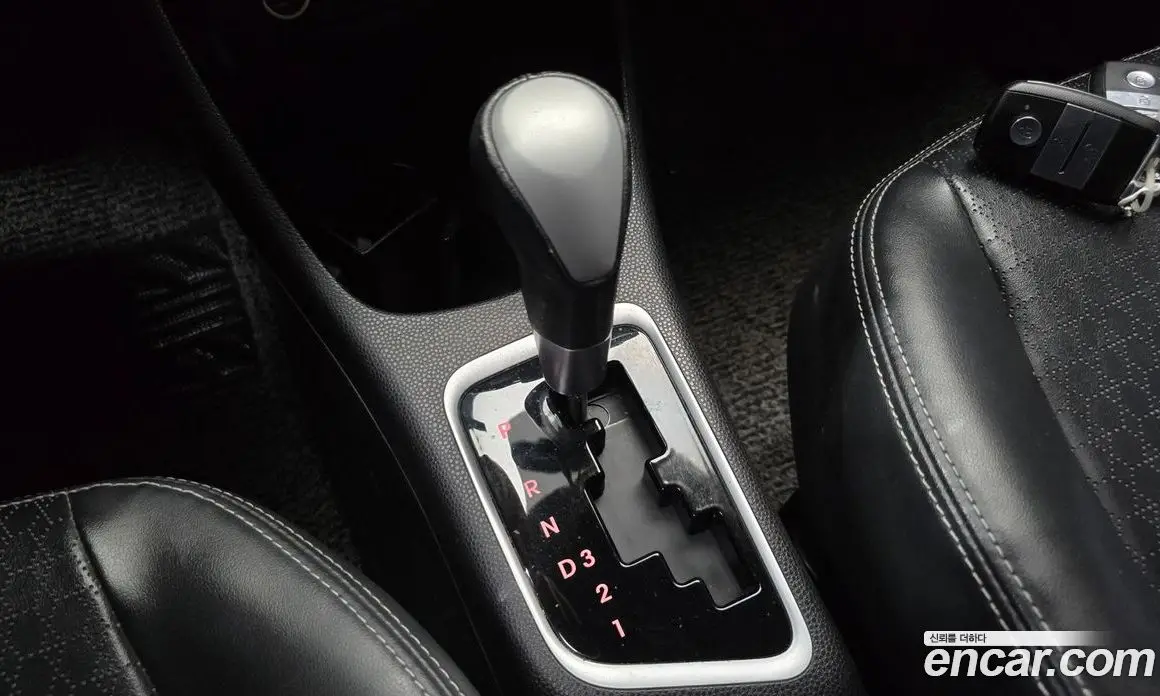 Kia Morning 2015 1.0 автомат (гидро), фото 12 Kia Morning 2015 1.0 автомат (гидро), фото 12