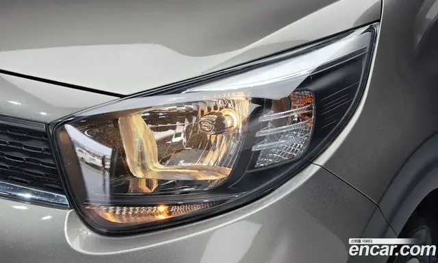 Kia Morning 2017 1.0 автомат (гидро), миниатюра 8 Kia Morning 2017 1.0 автомат (гидро), миниатюра 8
