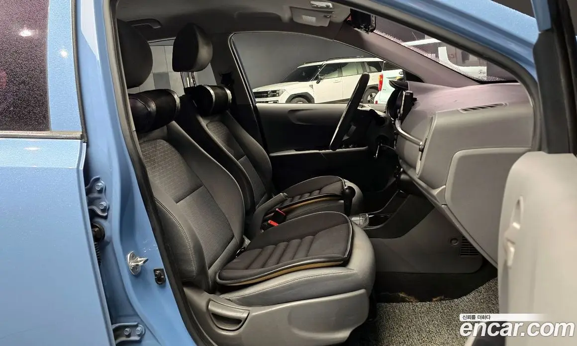 Kia Morning 2017 1.0 автомат (гидро), фото 17 Kia Morning 2017 1.0 автомат (гидро), фото 17