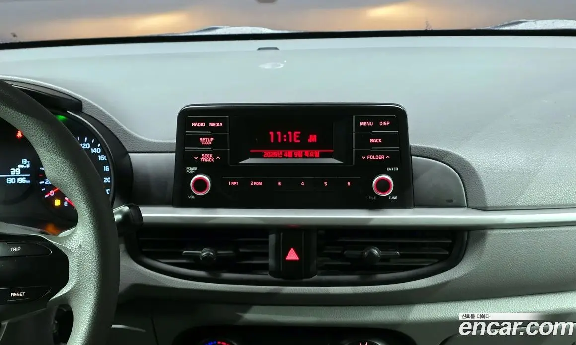Kia Morning 2017 1.0 автомат (гидро), фото 20 Kia Morning 2017 1.0 автомат (гидро), фото 20
