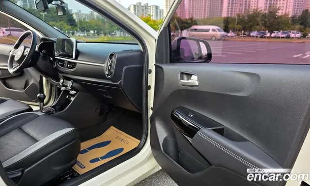 Kia Morning 2018 1.0 автомат (гидро), миниатюра 12