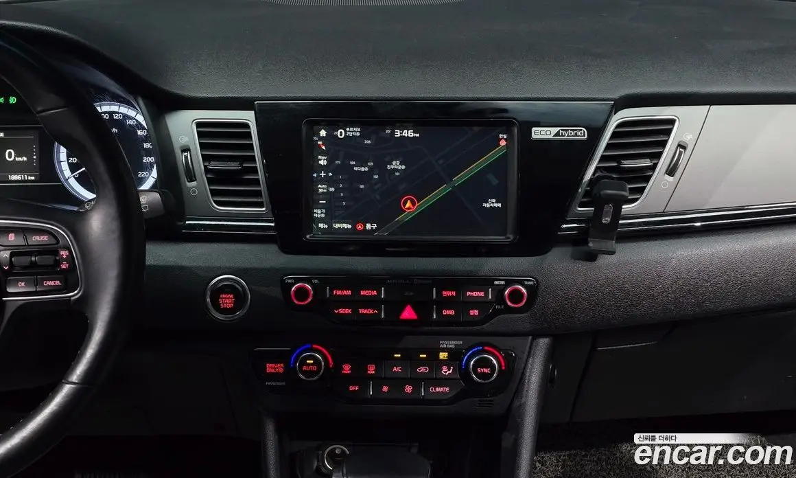 Kia Niro 2016 1.6 автомат (гидро), фото 17