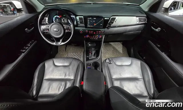 Kia Niro 2016 1.6 автомат (гидро), миниатюра 7