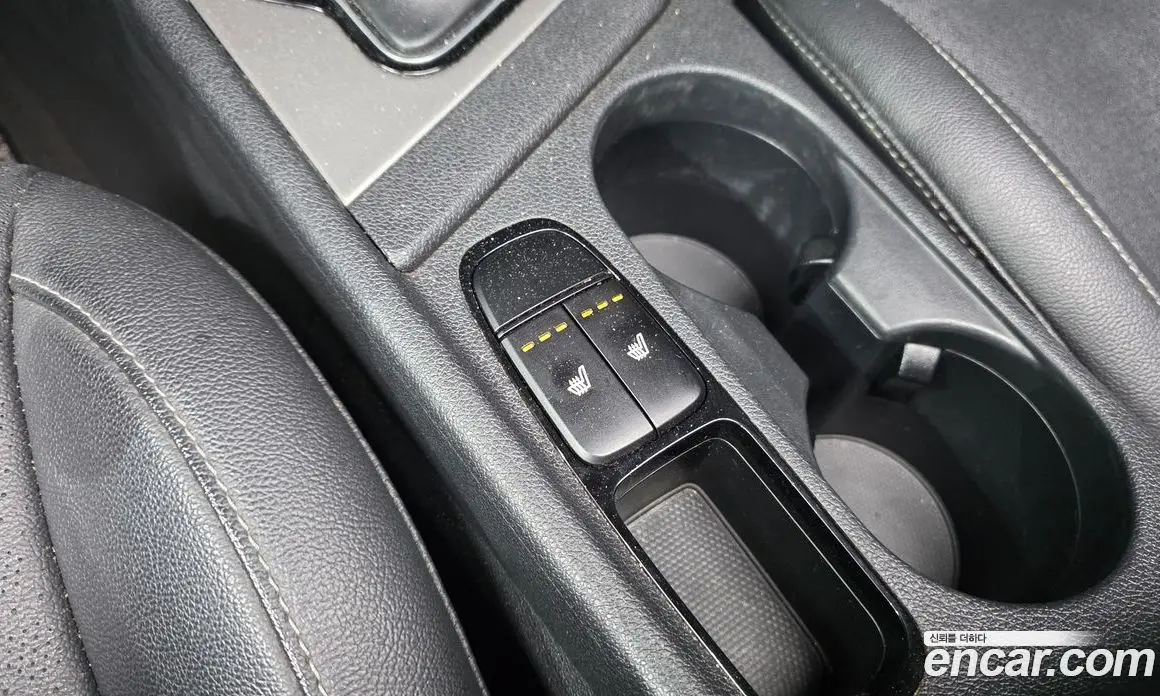 Kia Niro 2016 1.6 автомат (гидро), фото 17