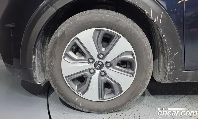 Kia Niro 2016 1.6 автомат (гидро), миниатюра 5