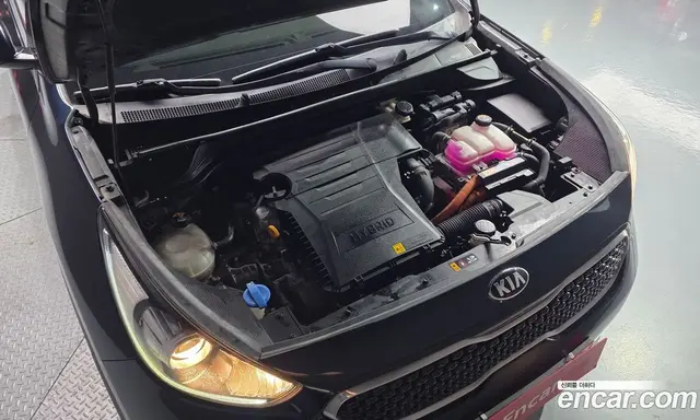 Kia Niro 2016 1.6 автомат (гидро), миниатюра 6