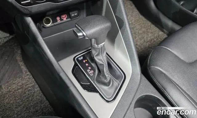 Kia Niro 2016 1.6 автомат (гидро), миниатюра 9