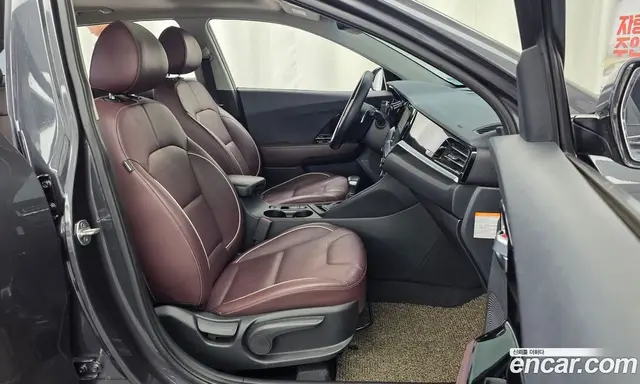 Kia Niro 2019 1.6 автомат (гидро), миниатюра 11