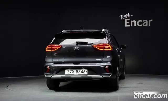 Kia Niro 2019 1.6 автомат (гидро), миниатюра 4