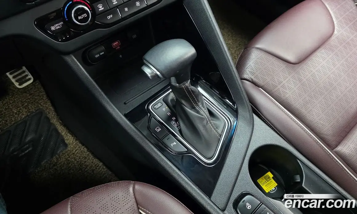 Kia Niro 2019 1.6 автомат (гидро), фото 9