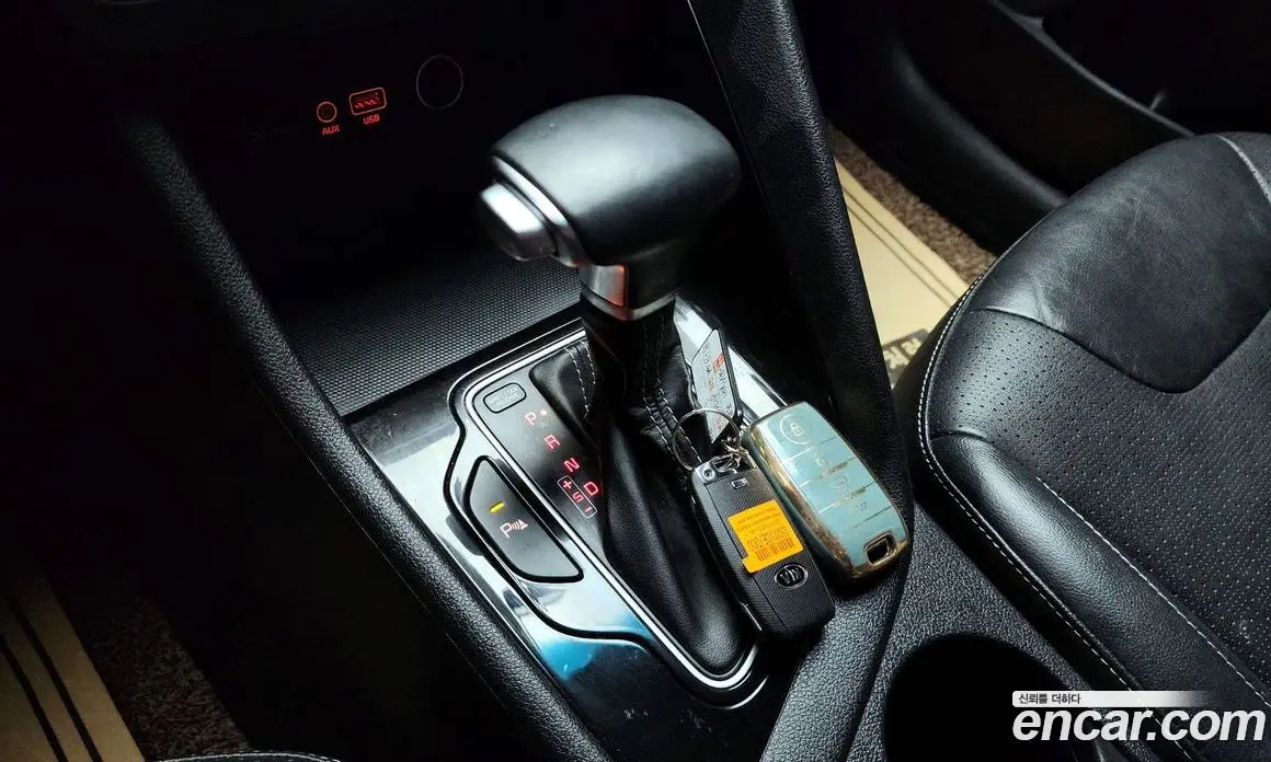 Kia Niro 2019 1.6 автомат (гидро), фото 12