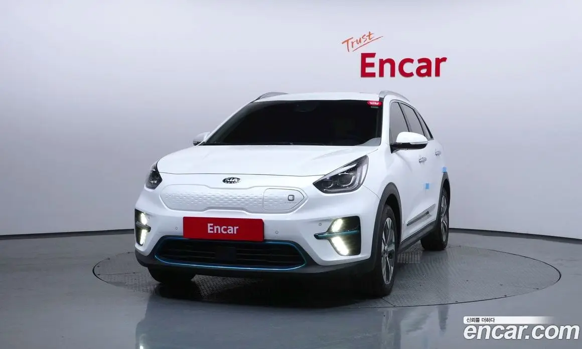 Kia Niro 2020 0.2 автомат (гидро), фото 3