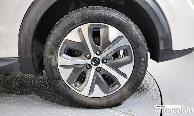 Kia Niro 2020 0.2 автомат (гидро), миниатюра 7