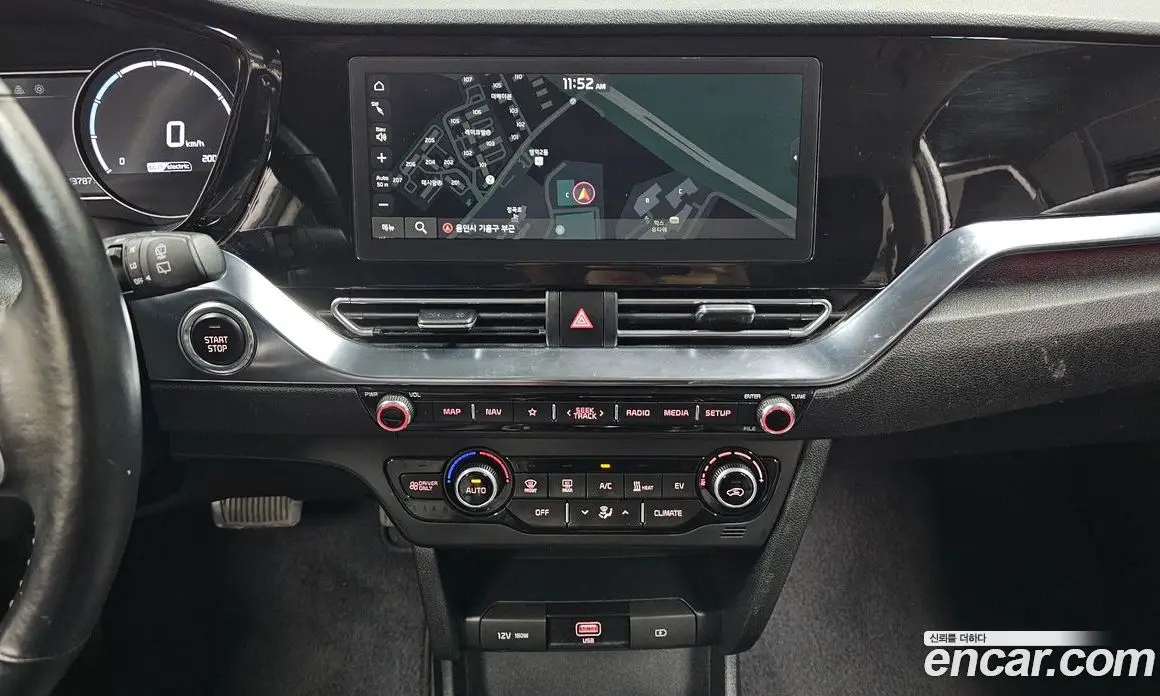 Kia Niro 2022 0.2 автомат (гидро), фото 18