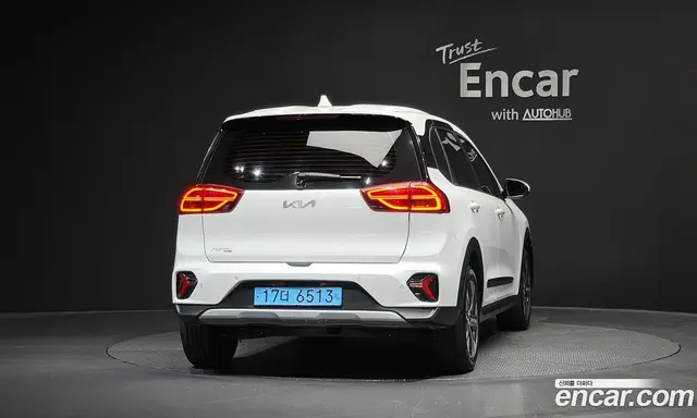 Kia Niro 2022 0.2 автомат (гидро), миниатюра 4
