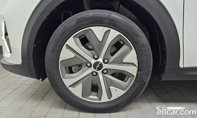 Kia Niro 2022 0.2 автомат (гидро), миниатюра 5