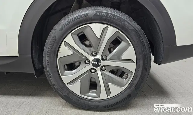 Kia Niro 2022 0.2 автомат (гидро), миниатюра 7