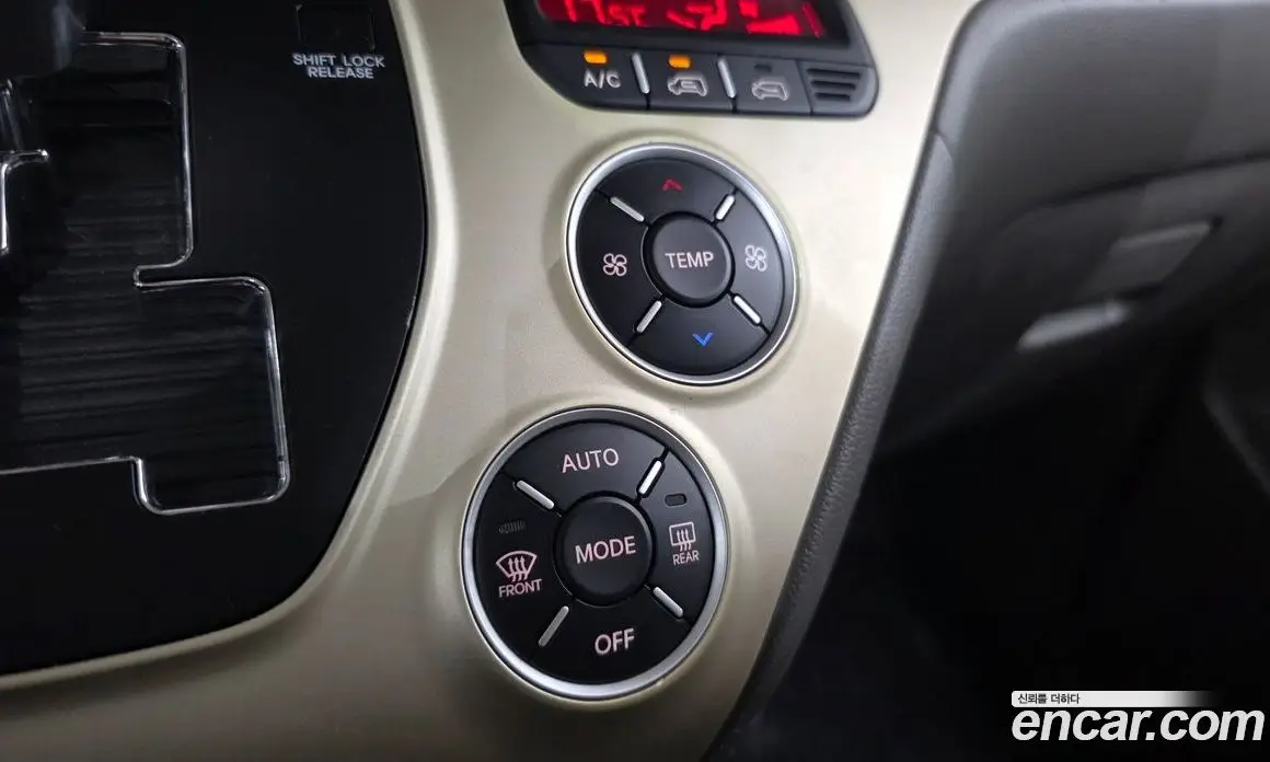 Kia Ray 2013 1.0 автомат (гидро), фото 16