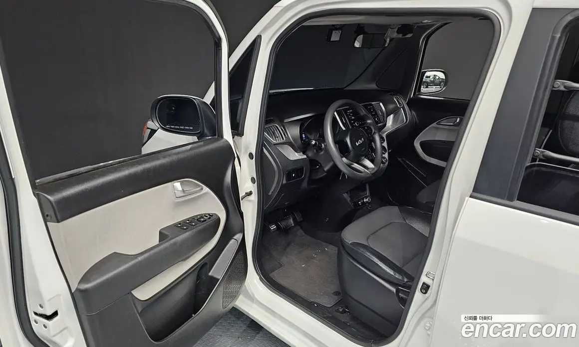 Kia Ray 2022 1.0 автомат (гидро), фото 10