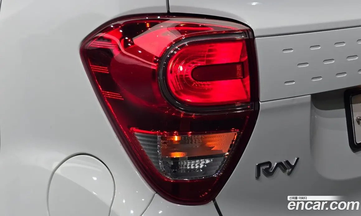 Kia Ray 2022 1.0 автомат (гидро), фото 9