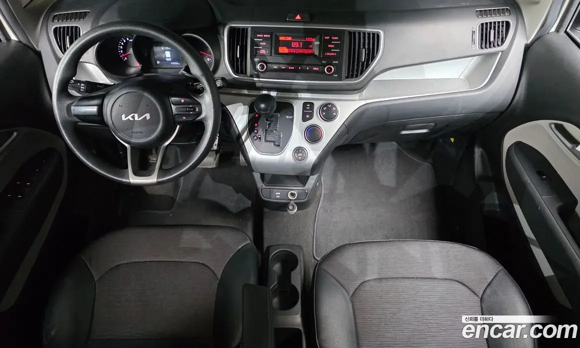 Kia Ray 2022 1.0 автомат (гидро), фото 7