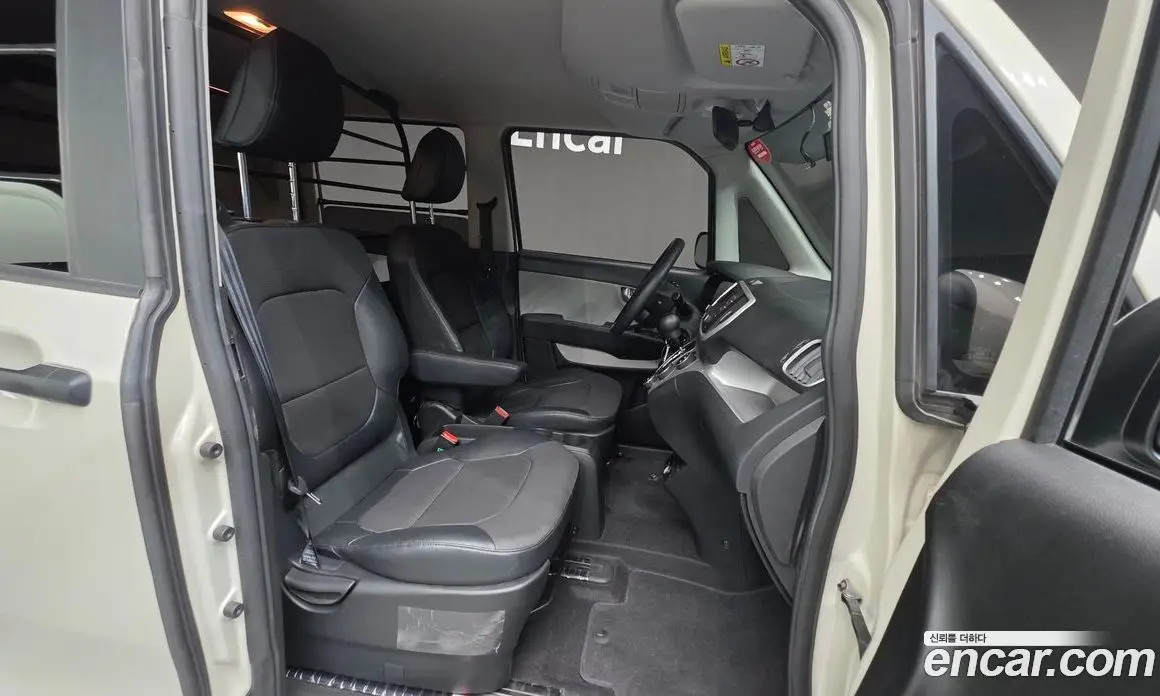 Kia Ray 2022 1.0 автомат (гидро), фото 10