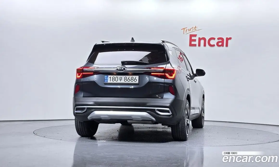Kia Seltos 2021 1.6 автомат (гидро), фото 4