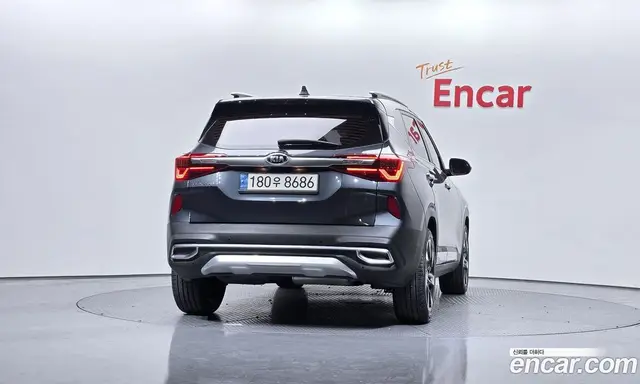 Kia Seltos 2021 1.6 автомат (гидро), миниатюра 4