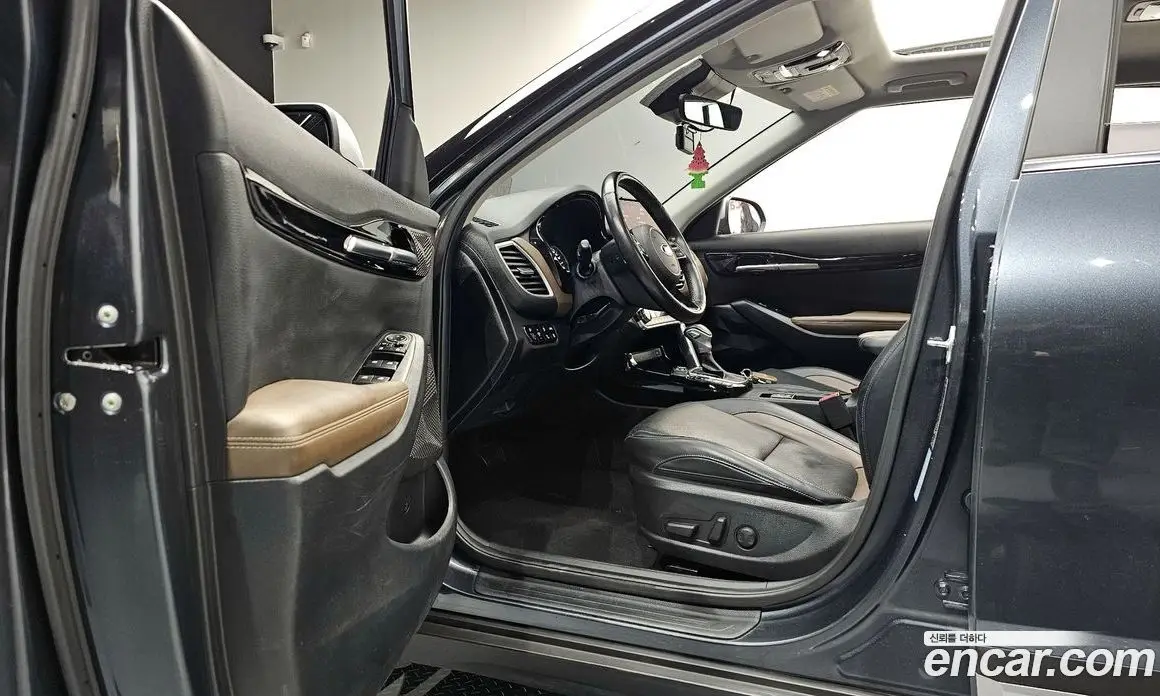 Kia Seltos 2021 1.6 автомат (гидро), фото 9