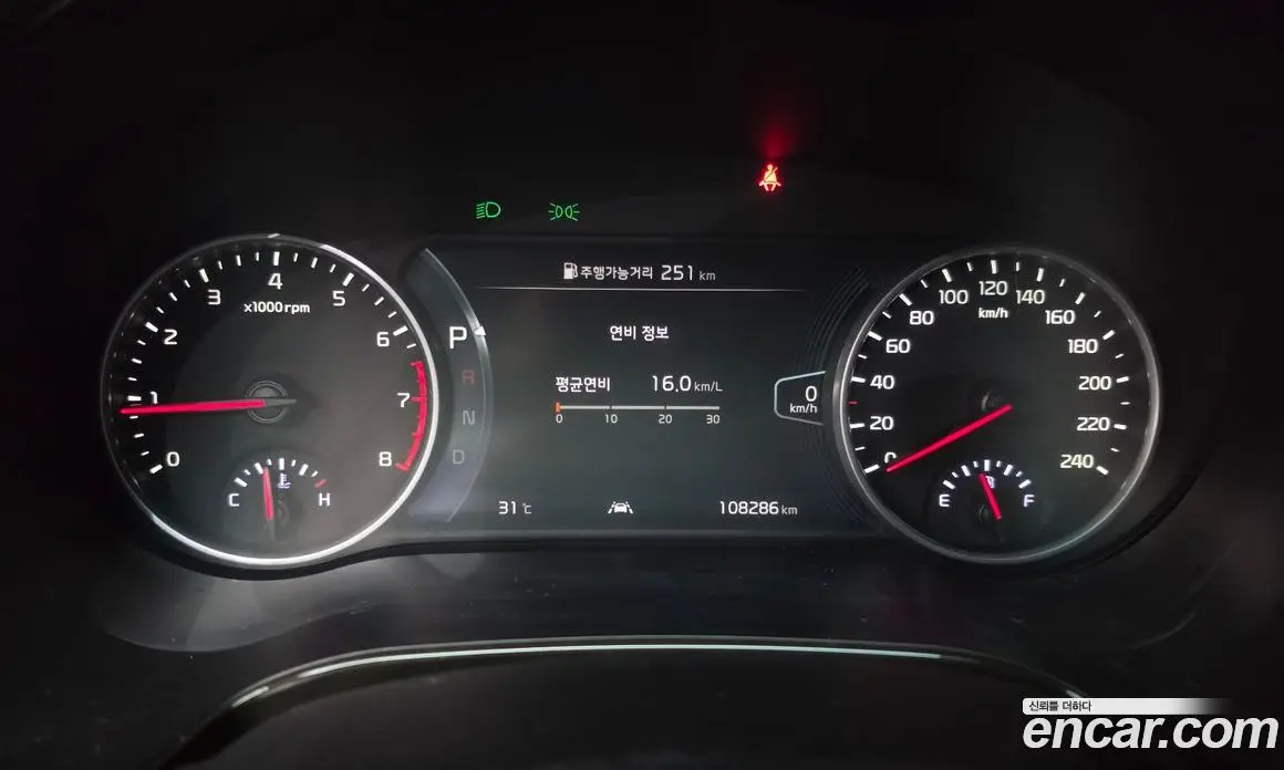 Kia Seltos 2022 1.6 автомат (гидро), фото 11 Kia Seltos 2022 1.6 автомат (гидро), фото 11