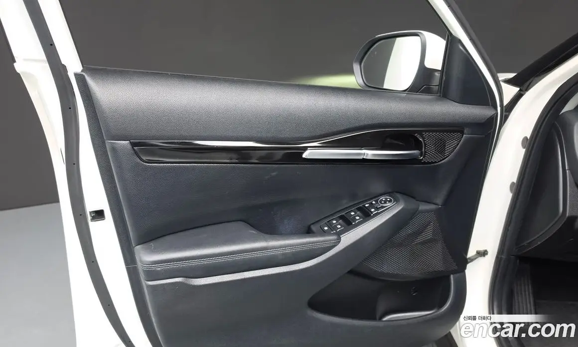 Kia Seltos 2022 1.6 автомат (гидро), фото 14 Kia Seltos 2022 1.6 автомат (гидро), фото 14
