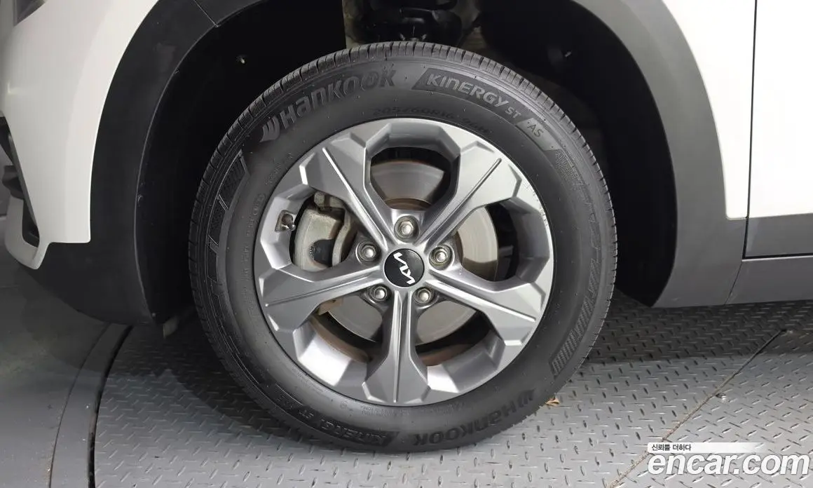 Kia Seltos 2022 1.6 автомат (гидро), фото 5 Kia Seltos 2022 1.6 автомат (гидро), фото 5