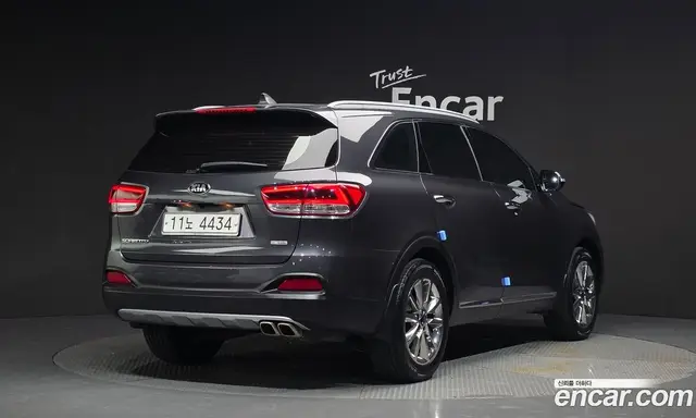 Kia Sorento 2015 2.0 автомат (гидро), миниатюра 2