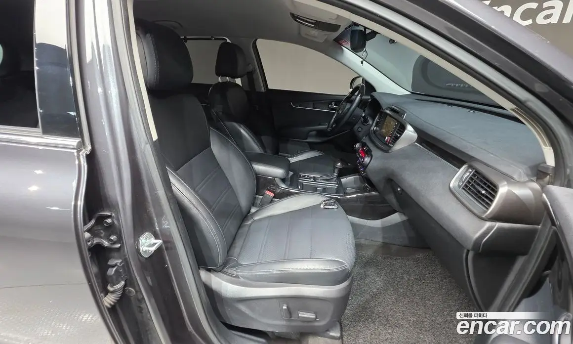 Kia Sorento 2015 2.0 автомат (гидро), фото 16