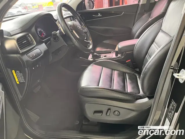 Kia Sorento 2018 2.0 автомат (гидро), миниатюра 8 Kia Sorento 2018 2.0 автомат (гидро), миниатюра 8