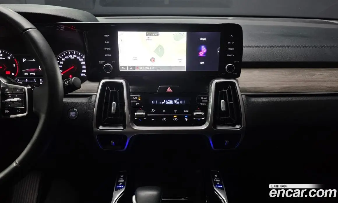 Kia Sorento 2021 2.2 автомат (гидро), фото 14 Kia Sorento 2021 2.2 автомат (гидро), фото 14