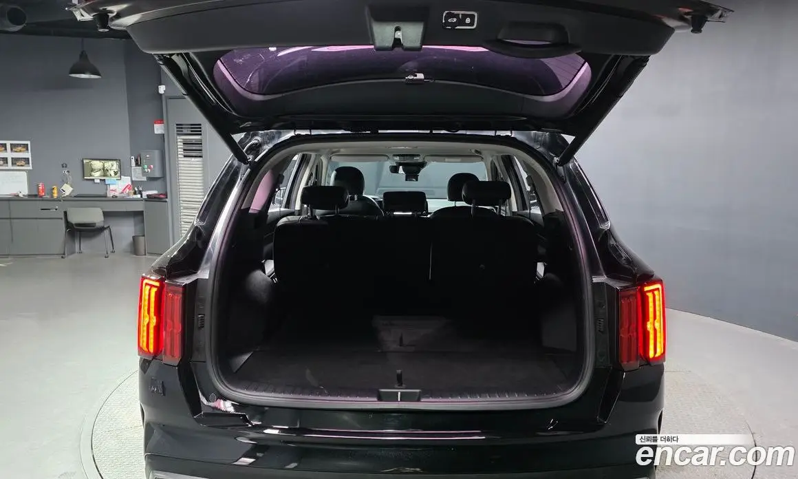 Kia Sorento 2021 2.2 автомат (гидро), фото 20 Kia Sorento 2021 2.2 автомат (гидро), фото 20