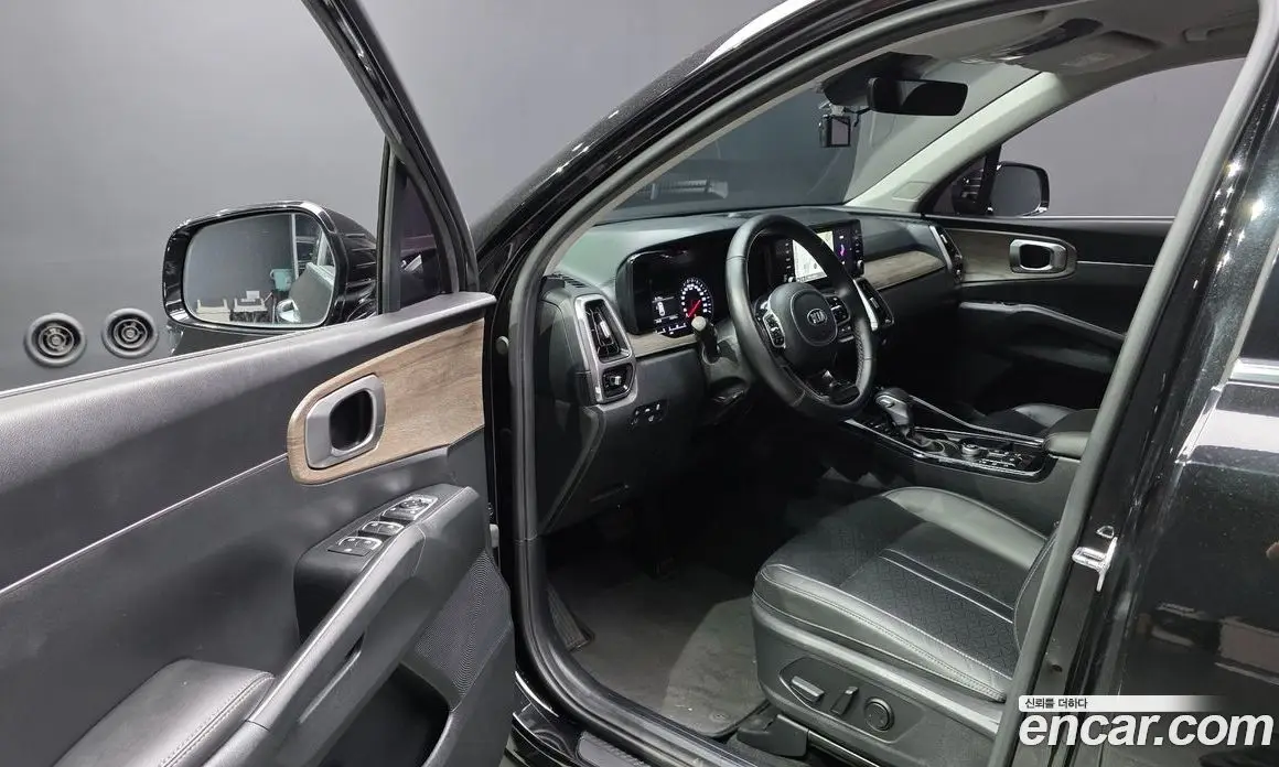 Kia Sorento 2021 2.2 автомат (гидро), фото 10 Kia Sorento 2021 2.2 автомат (гидро), фото 10