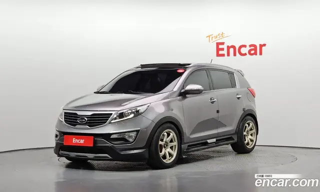 Kia Sportage, 2012, 177 121 км