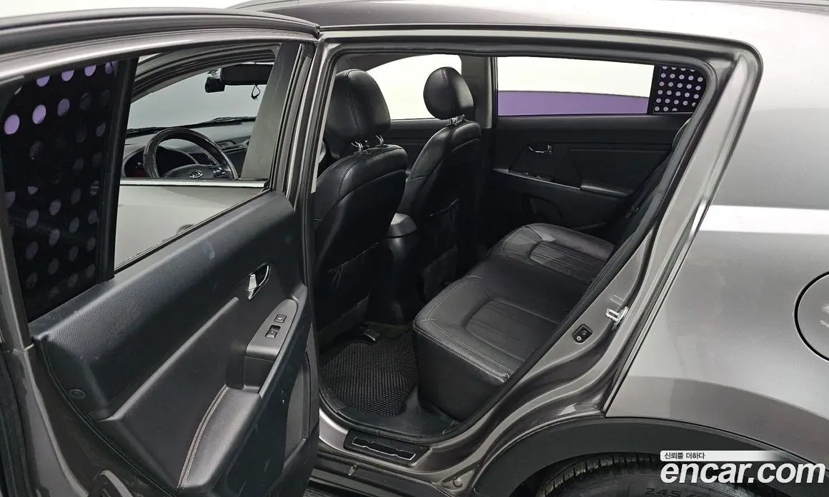 Kia Sportage 2012 2.0 автомат (гидро), фото 12